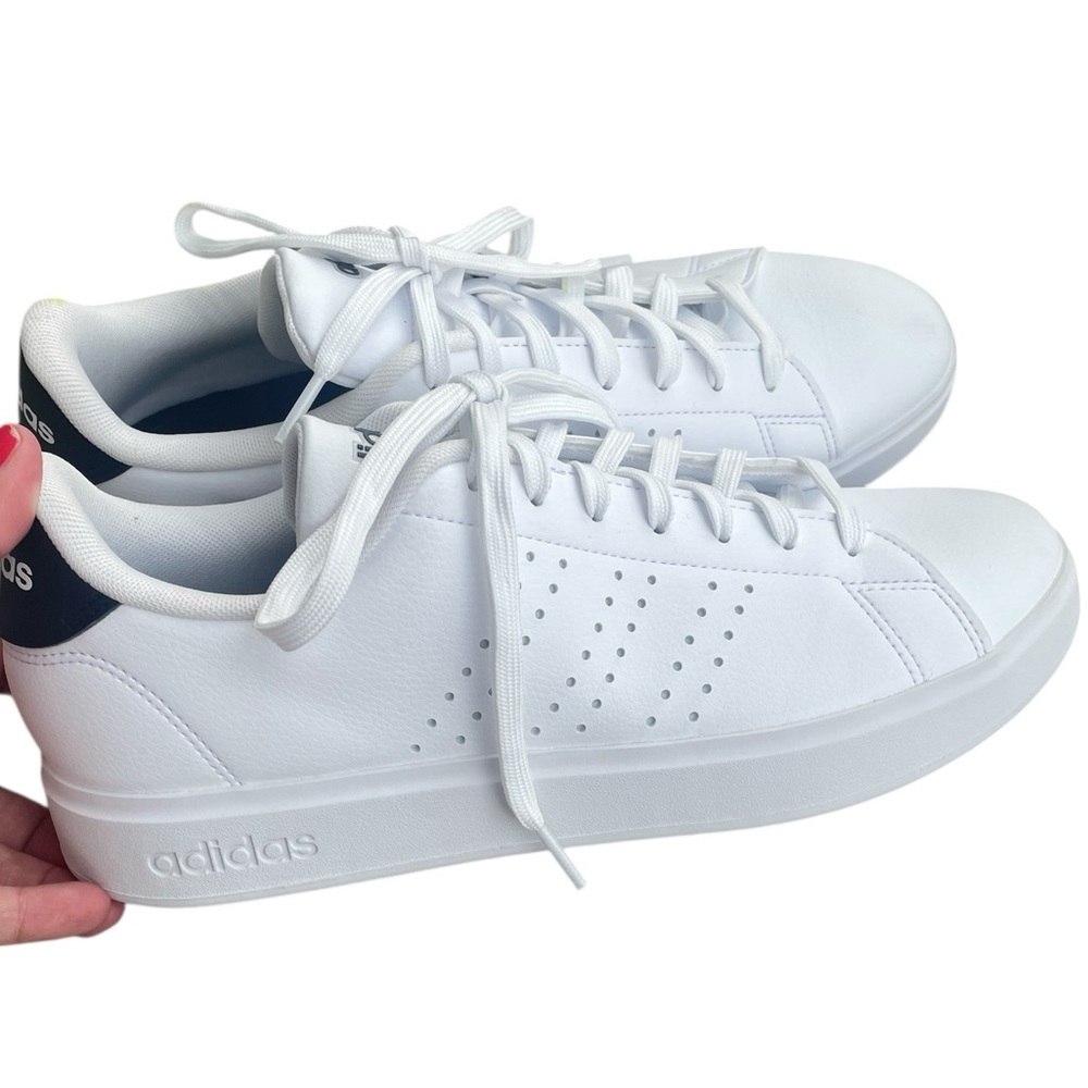 ADIDAS Advantage 2.0 Sneakers, Men’s‎ 10, New, Flaw